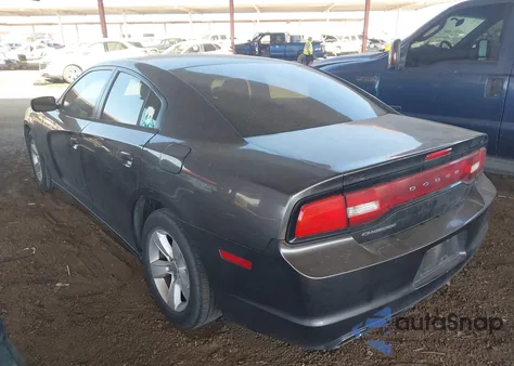 2013 Dodge Charger Se z USA, uszkodzony, nr VIN 2C3CDXBG9DH542322